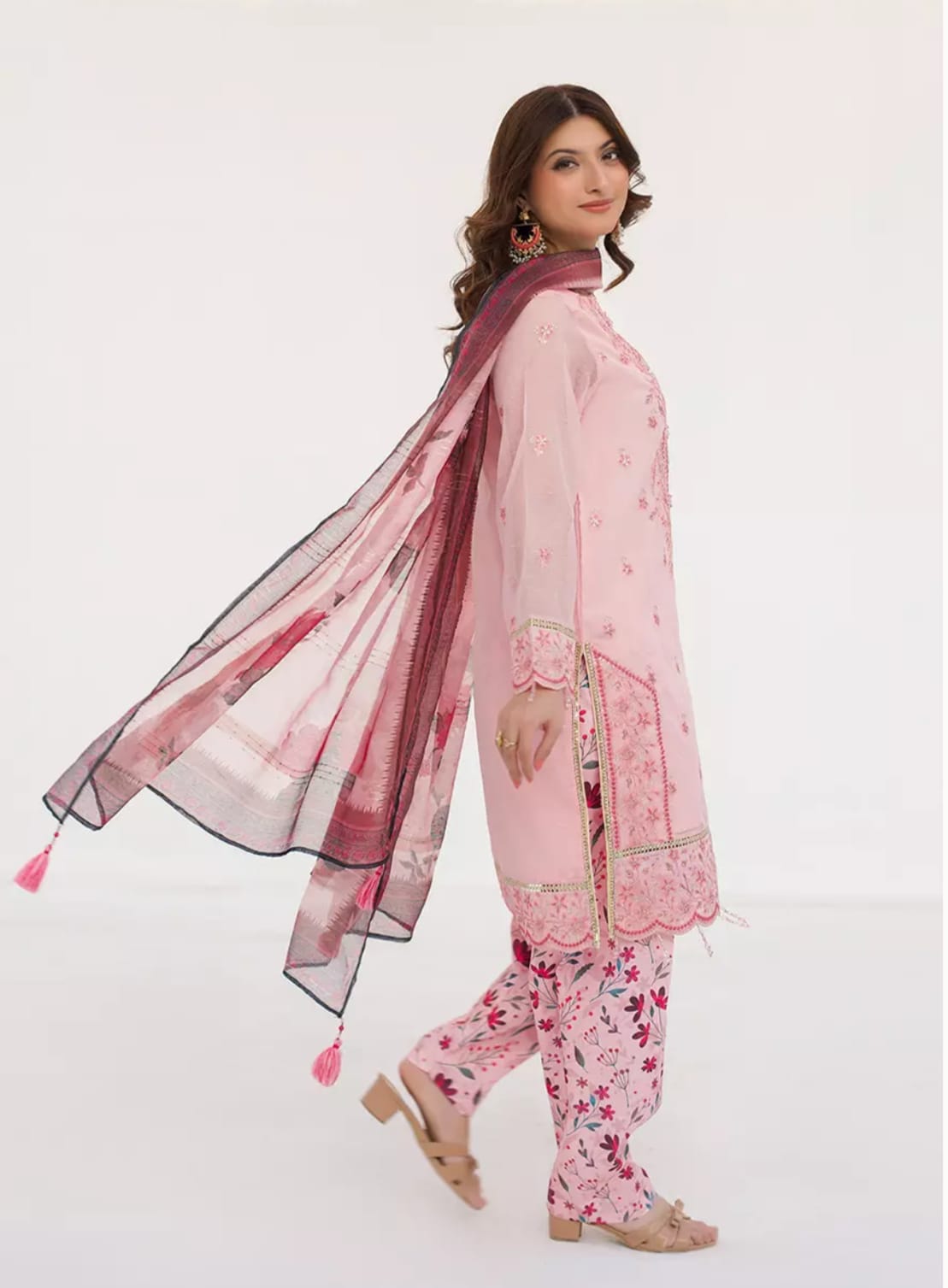 SALITEX EMBROIDERED 3 PC's